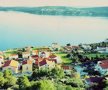 Irena - 100 M From Sea Apartment Supetarska Draga