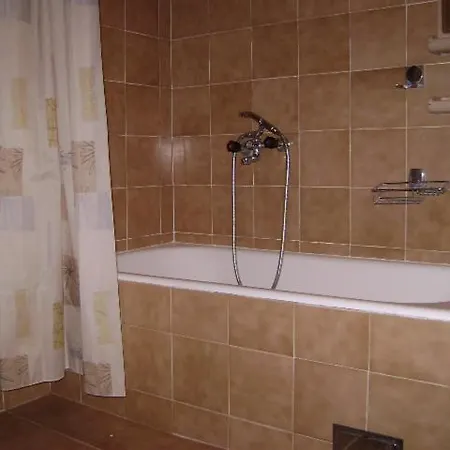 Apartment Irena - 100 M From Sea *